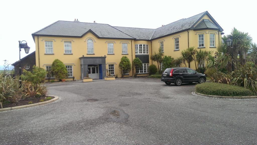 Emlagh House Hotel ดิงเกิล ภายนอก รูปภาพ